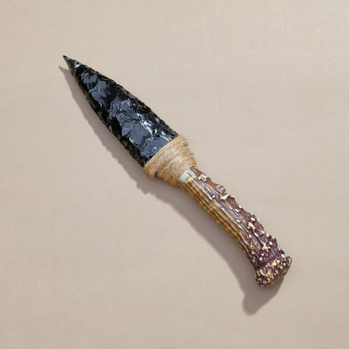 1PC Crystal Obsidian model | Natural Stone Model Knife | Polished Unbladed Craft | Crystal Decorative Art Not a real