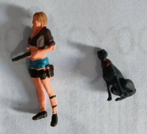 Painted Miniatures 1/64 Paul Walker Gal Gadot Vin Diesel Mini Scene Props Doll Figures Model Cars Vehicles Cars Toys Gift