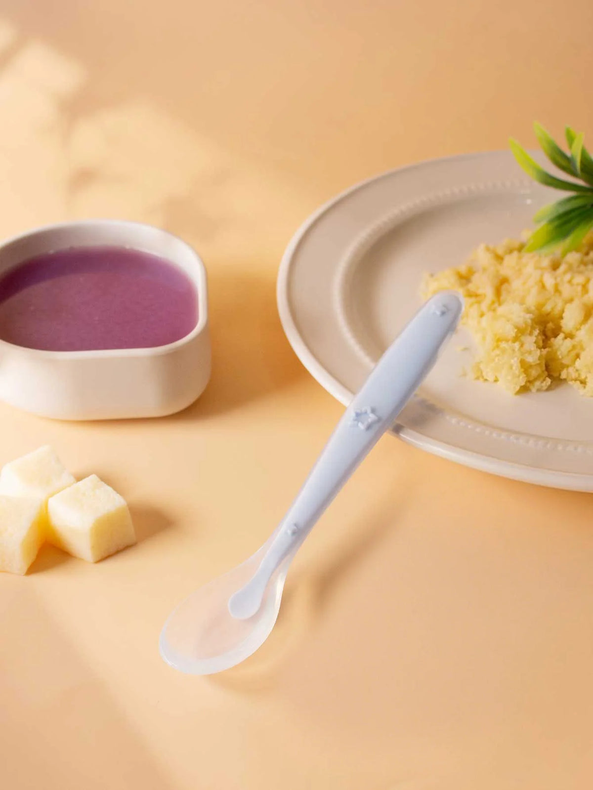 9 Colors Baby Silicone Spoon Learning Spoon Star Pattern Large Small Spoon Set Soft Silicone Feeding Spoon Training Baby Reborn