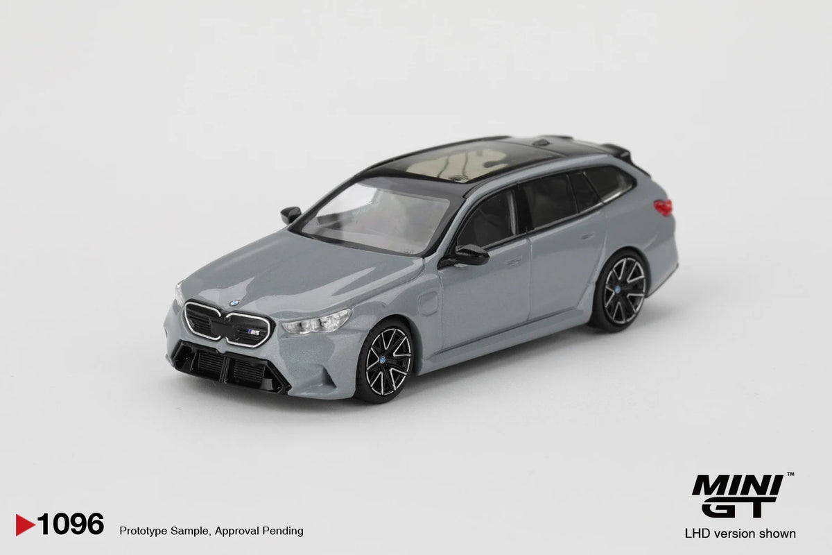 MINI GT 1:64 Ford BMW Bentley Toyota Nissan Porsche Bugatti Collectible Car Models of Sports Cars Made By Alloy Die-casting