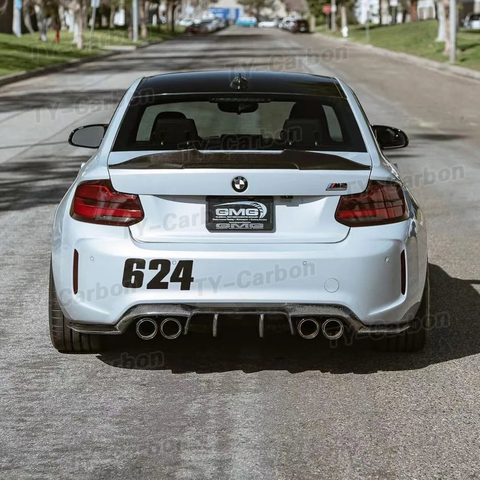 Real Carbon Fiber Car Racing Rear Bumper Diffuser Lip Spoiler for BMW 2 Series F87 M2 M2C 2016 -2020 Bumper Bodykit V Style FRP