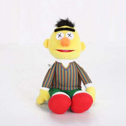 Fashion Clothing Store and Classic Animation Co-branded Plush Toys, Dolls, Children's Cloth Dolls, Limited Edition Collectible
