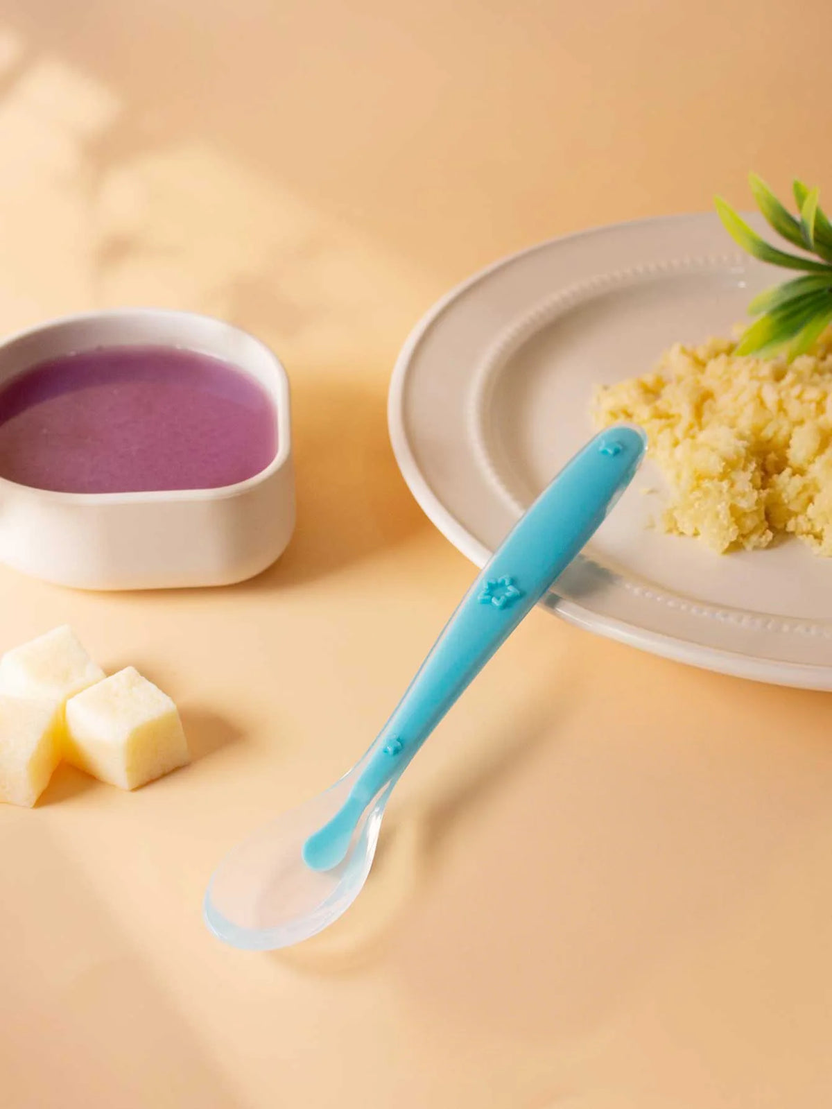 9 Colors Baby Silicone Spoon Learning Spoon Star Pattern Large Small Spoon Set Soft Silicone Feeding Spoon Training Baby Reborn