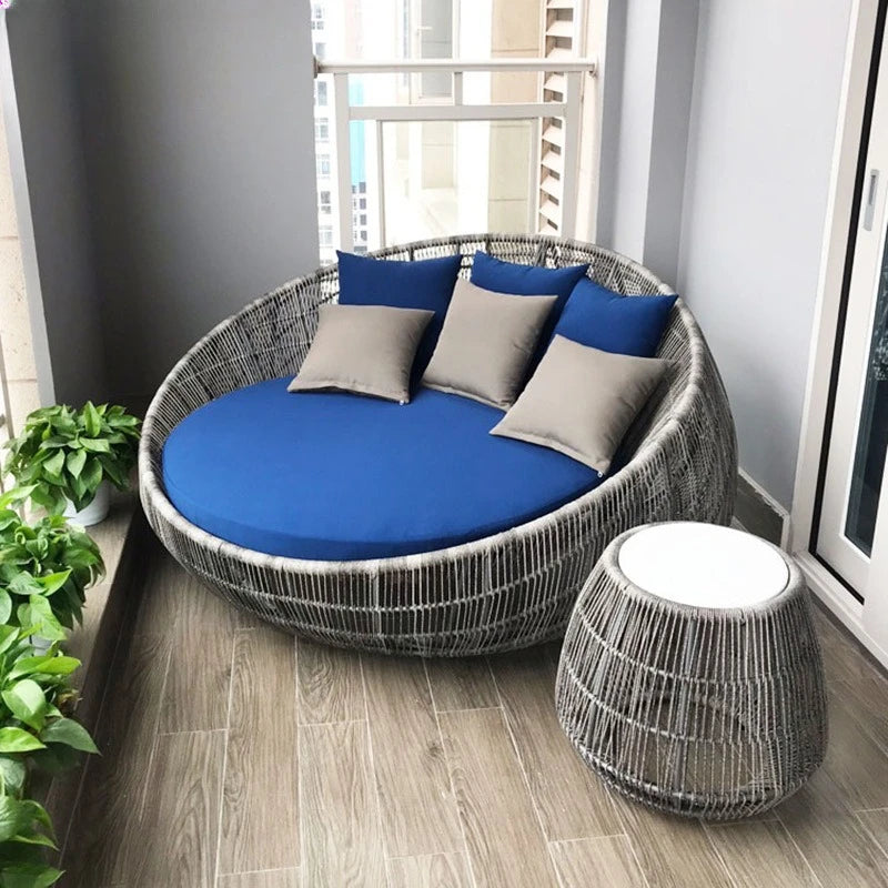 Outdoor sofa courtyard terrace leisure large round bed hotel open-air rattan bed outdoor garden sun room lounge chair sofa