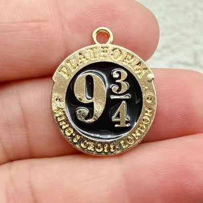 10/20Pcs Harry Potter‌ Anime DIY Hand Making Alloy Keychain Backpack Handmade Keychain Accessories Cute Keyring Gift for Fans