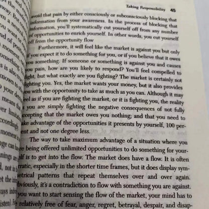 Trading in the Zone: Master the Market with Confidence Discipline And a Winning Attitude by Mark Douglas -Paperback English Book
