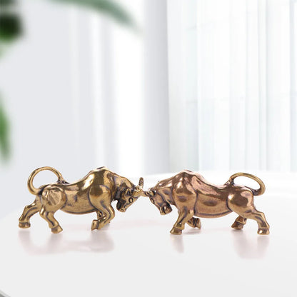 2pcs Vintage Brass Bullfighting Figurines Twelve Zodiac Chinese Mini Cattle Statue Solid Copper Lifelike Bull Ornament