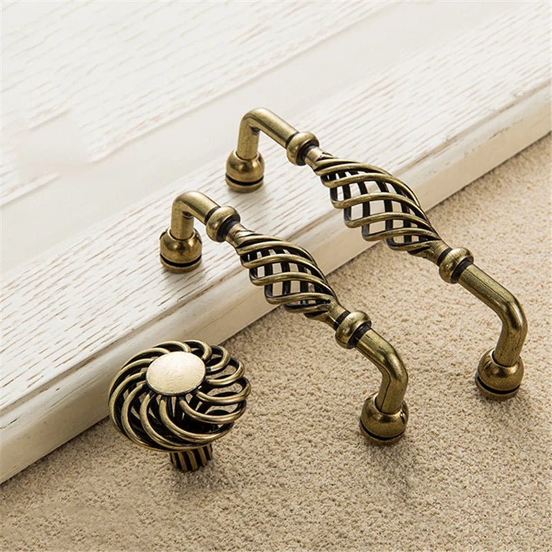 Vintage Antique Bronze Cabinet Handles Hollow Out Birdcage Handles Drawer Knobs Wardrobe Door Pullers Furniture Handle