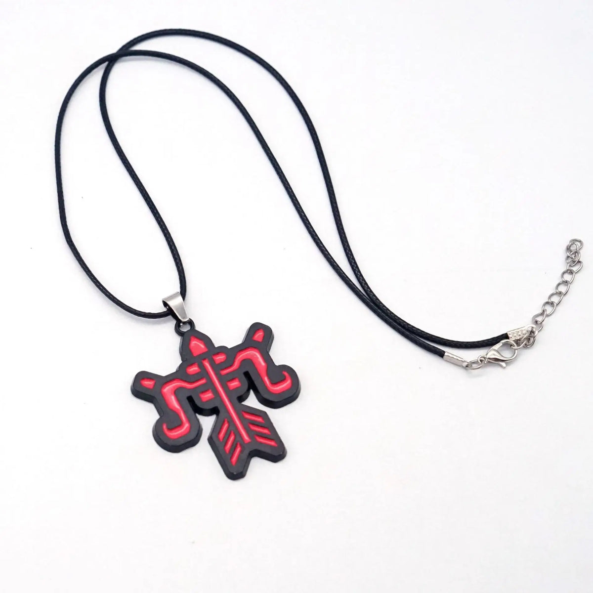 5cm/1.96in Monster Hunter Peripheral Keychain World Hunter Guild Logo Greatsword Bow Taijutsu Sword Exterminating Dragon Pendant