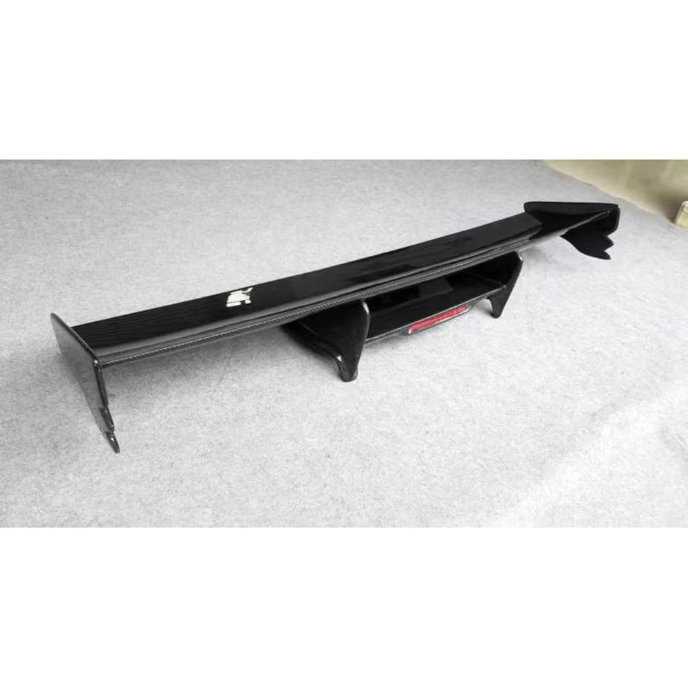 FOR Nissan GTR R35 2009-2020 High Quality Real Carbon Fiber Car Rear Wing Trunk Lip Spoiler Cooperate With The LED