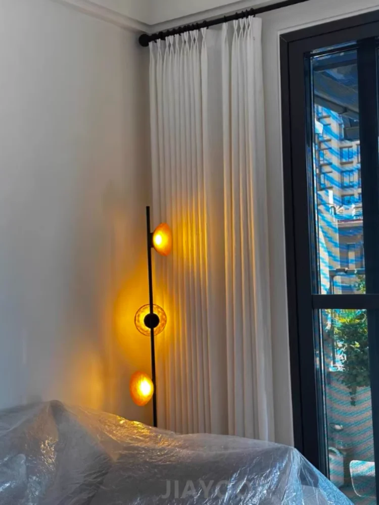 Medieval Living Room Floor Lamp Nordic Retro Bedroom Bedside Lamp Three Head Vertical Glass Lamp Decorative Standing Light LED