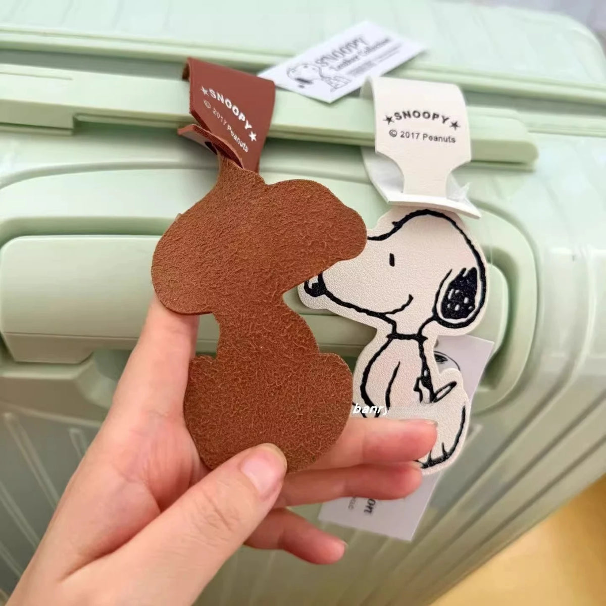 Japanese Snoopy peripheral cartoon suitcase luggage tag cute checked anti-lost tag bag doll boarding pass anime gift unisex