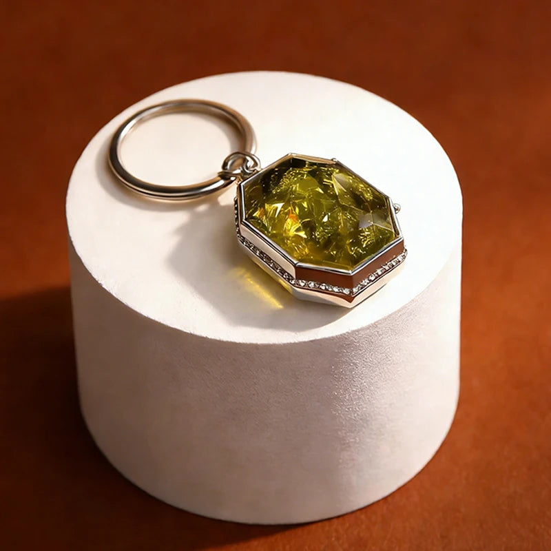 Sparkle Gem Keychain Multi-Faceted Green/Yellow Crystal Bling Metal Rim Sparkle Unique Anti-Loss Design for Keys Bags Purse Gift