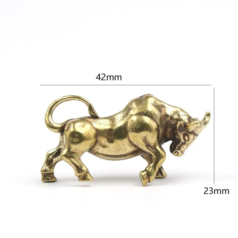 2pcs Vintage Brass Bullfighting Figurines Twelve Zodiac Chinese Mini Cattle Statue Solid Copper Lifelike Bull Ornament