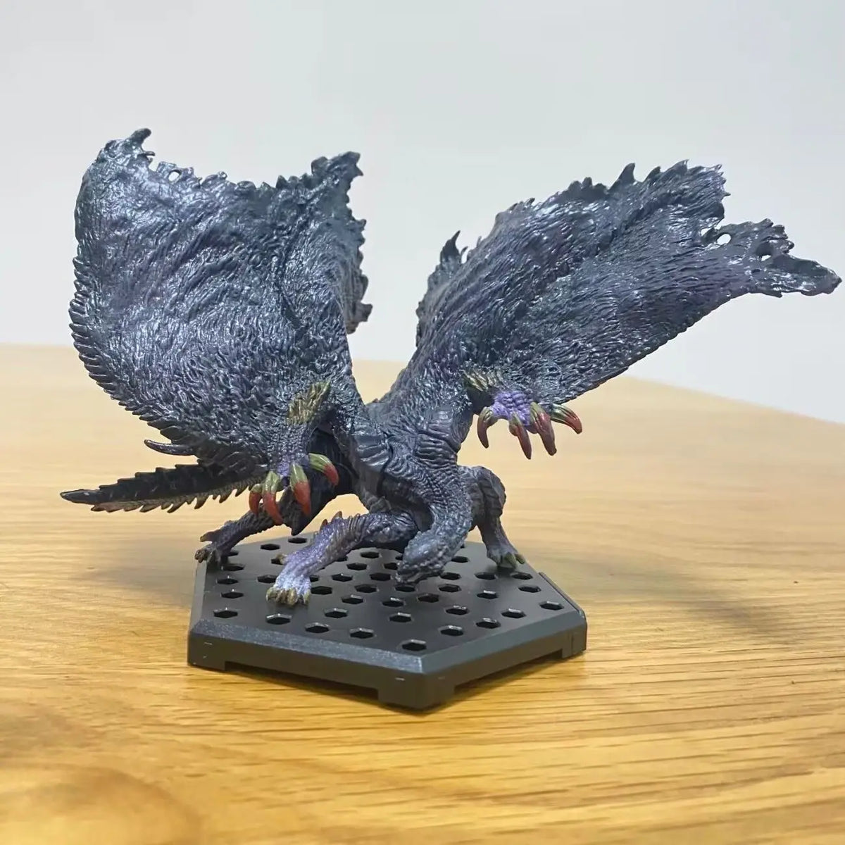Monster Hunter World Iceborne Gaming Peripherals Figure Models Hot Dragon Action Figure Decoration Toy Model birthday gift