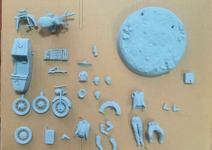 1/18 1/12 Jones Sr. Unpainted Unassembled 3D Printing Resin Figure Model Garage Kits  (Requires Painting and Assembly)
