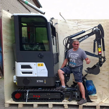 3.5 Ton Mini Excavator Hydraulic Pilot Controls Kubota Engine 2 Ton High-Efficiency Home Mini Digger 1.8T Farm Bagger Customized