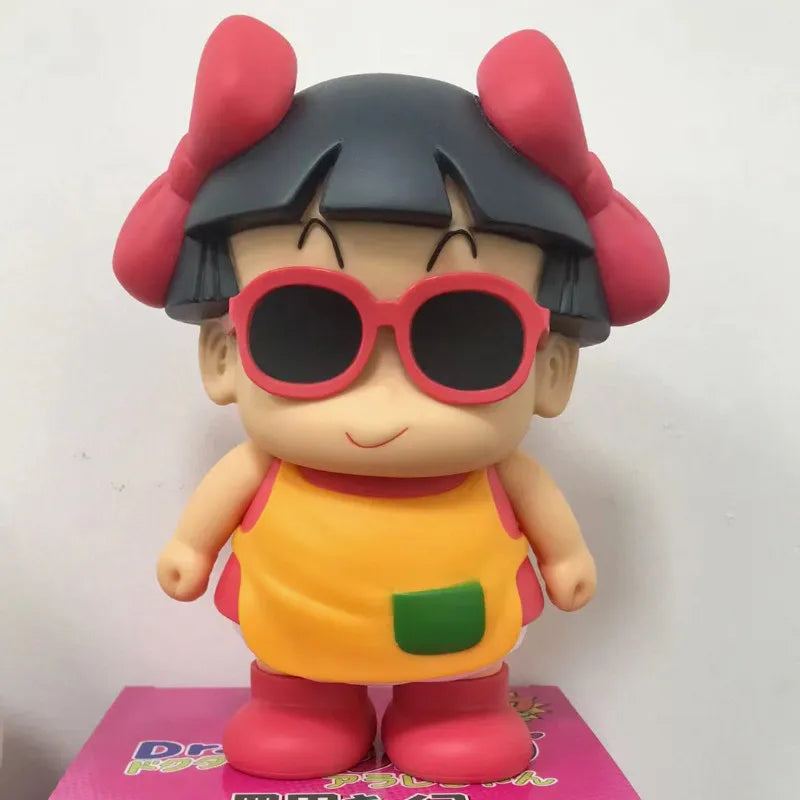 20cm Arale Dr Slump Special Edition Cartoon Stupid Superman Little Child Kawaii Statue Anime Figure Doll Decoration Kid Toy Gift
