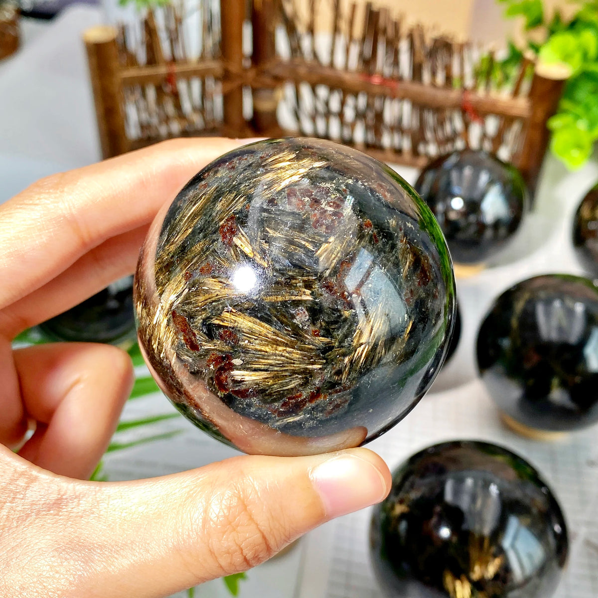 1PC Random High Quality Natural Crystal Sphere Natural Crystal Decoration Birthday Gift Women Gift