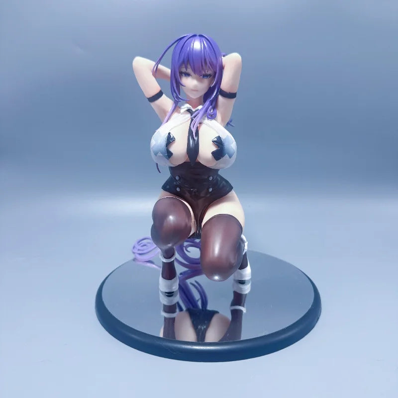 Yuna sauce beautiful girl squatting cute animation GK model statue tide play figure gift ornament in the spot office