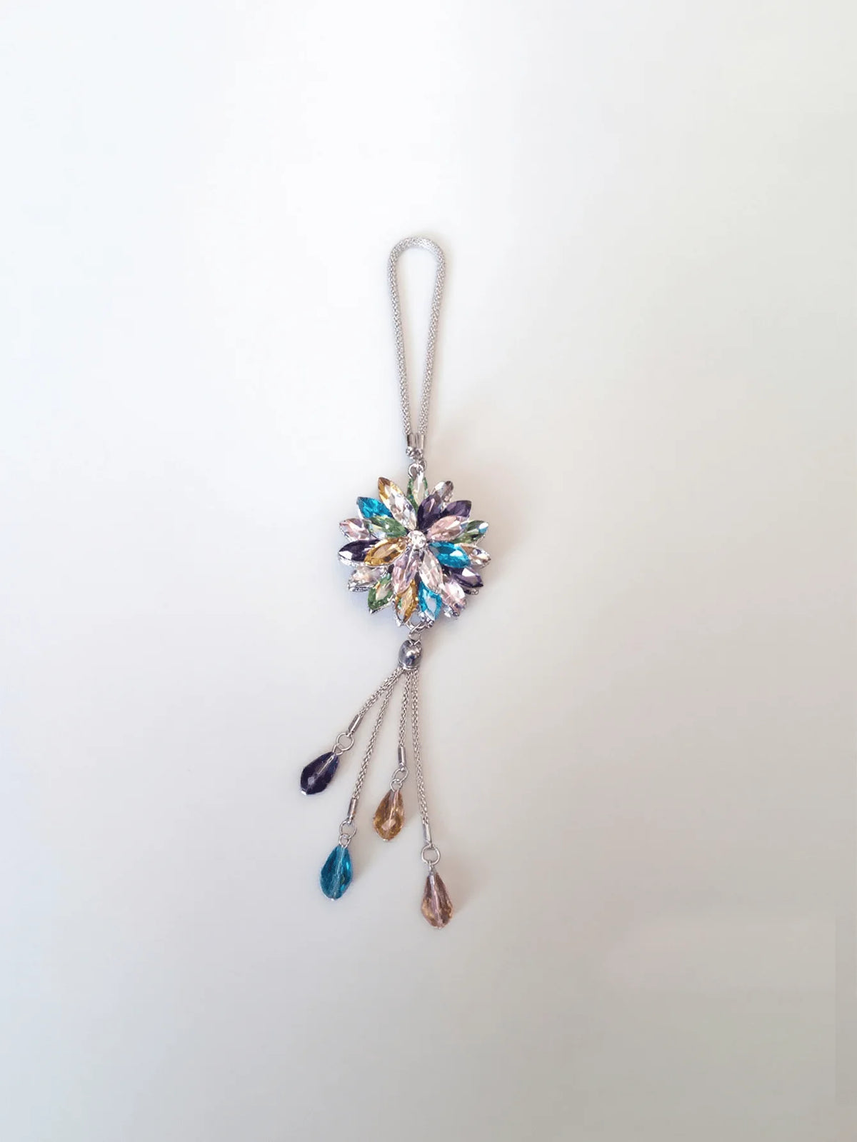 Lotus Double-Sided Crystal Snowflake Pendant with Tassel – Car Decoration, Ideal Gift for Valentine's Day, Christmas & More.