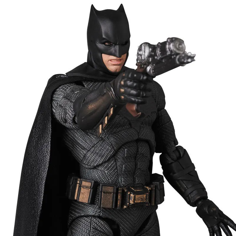 Batman Action Figure Bruce Wayne Mafex 056 Action Figure Batman Joint Movable NECA Anime Model Birthday Present for Fans