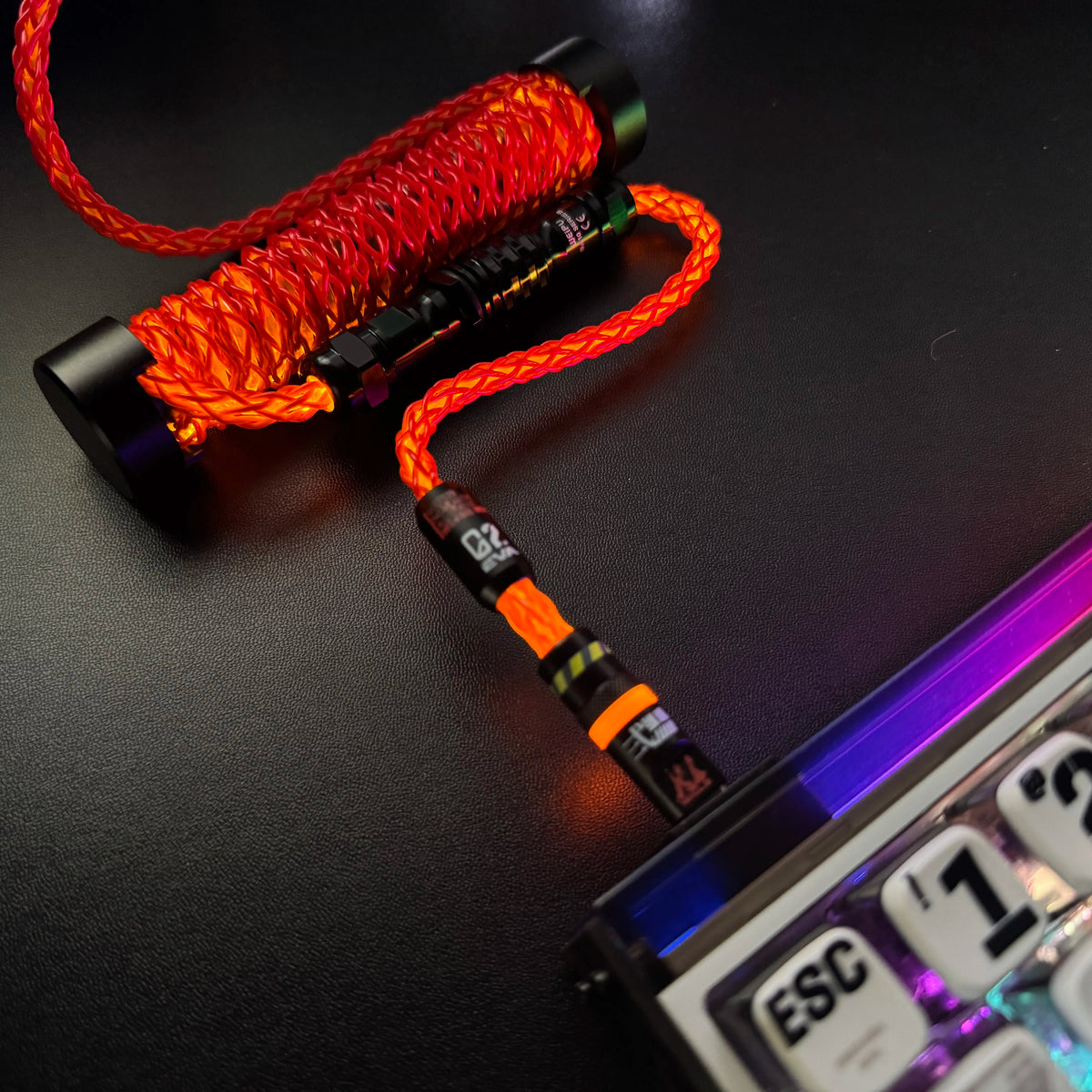 Red Orange Theme 8K RGB Aviation Cable with Counterweight Rod 1.5M Customized Magnetic Axis Keyboard Cable High End Data Cables