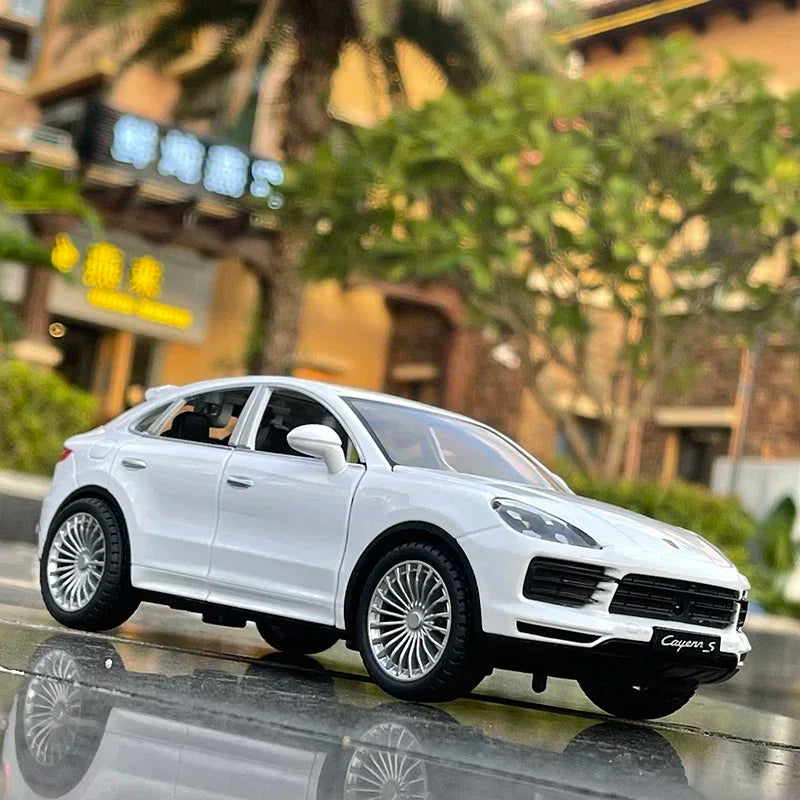 1:24 Cayenne S Coupe SUV Alloy Scale Model Car Diecast Metal car Simulated collectibles Children's Birthday Toy Gift