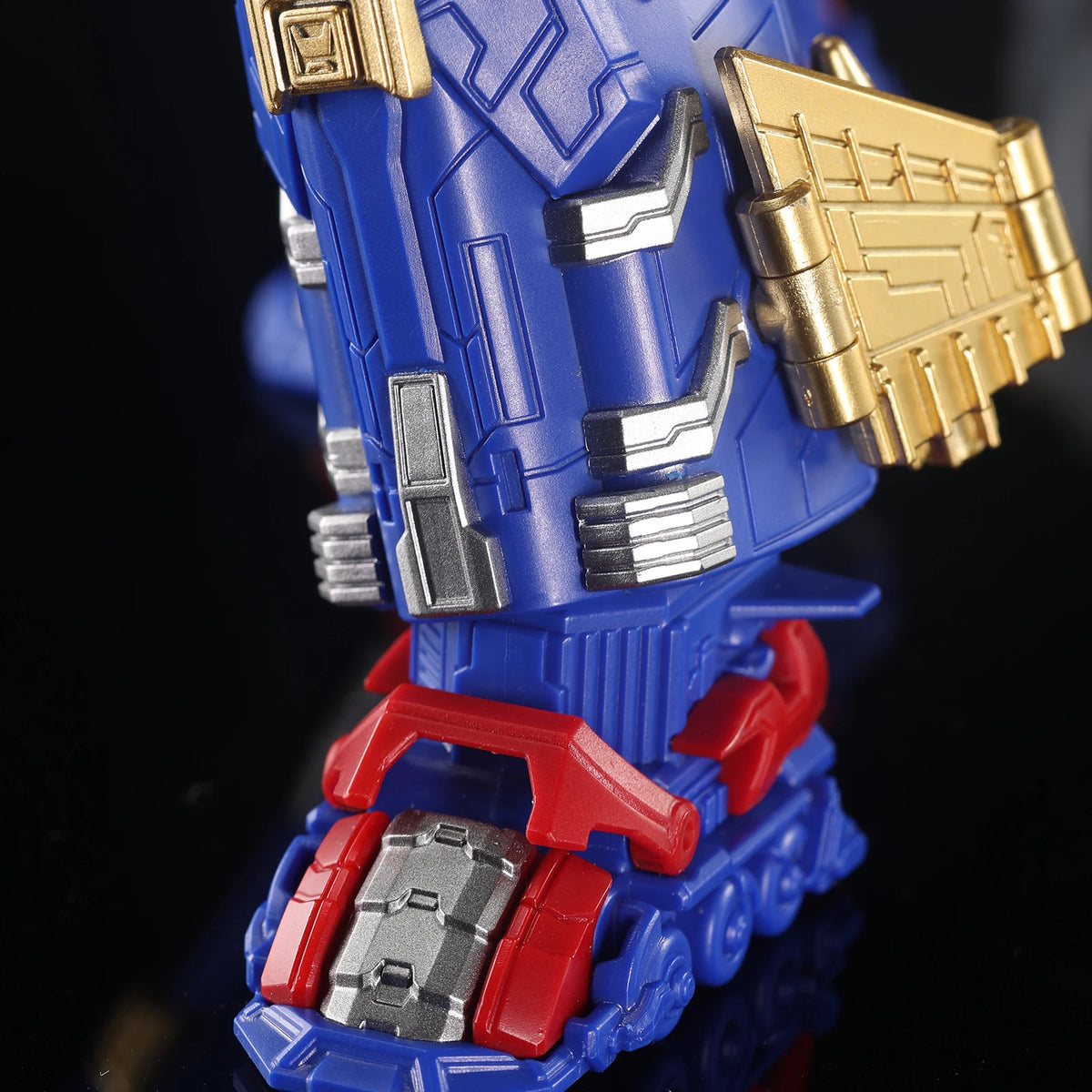 YOLOPARK AMK Series Voltes V: Legacy Voltes V Mech Model Kit - Model Kit Action Figures Toy