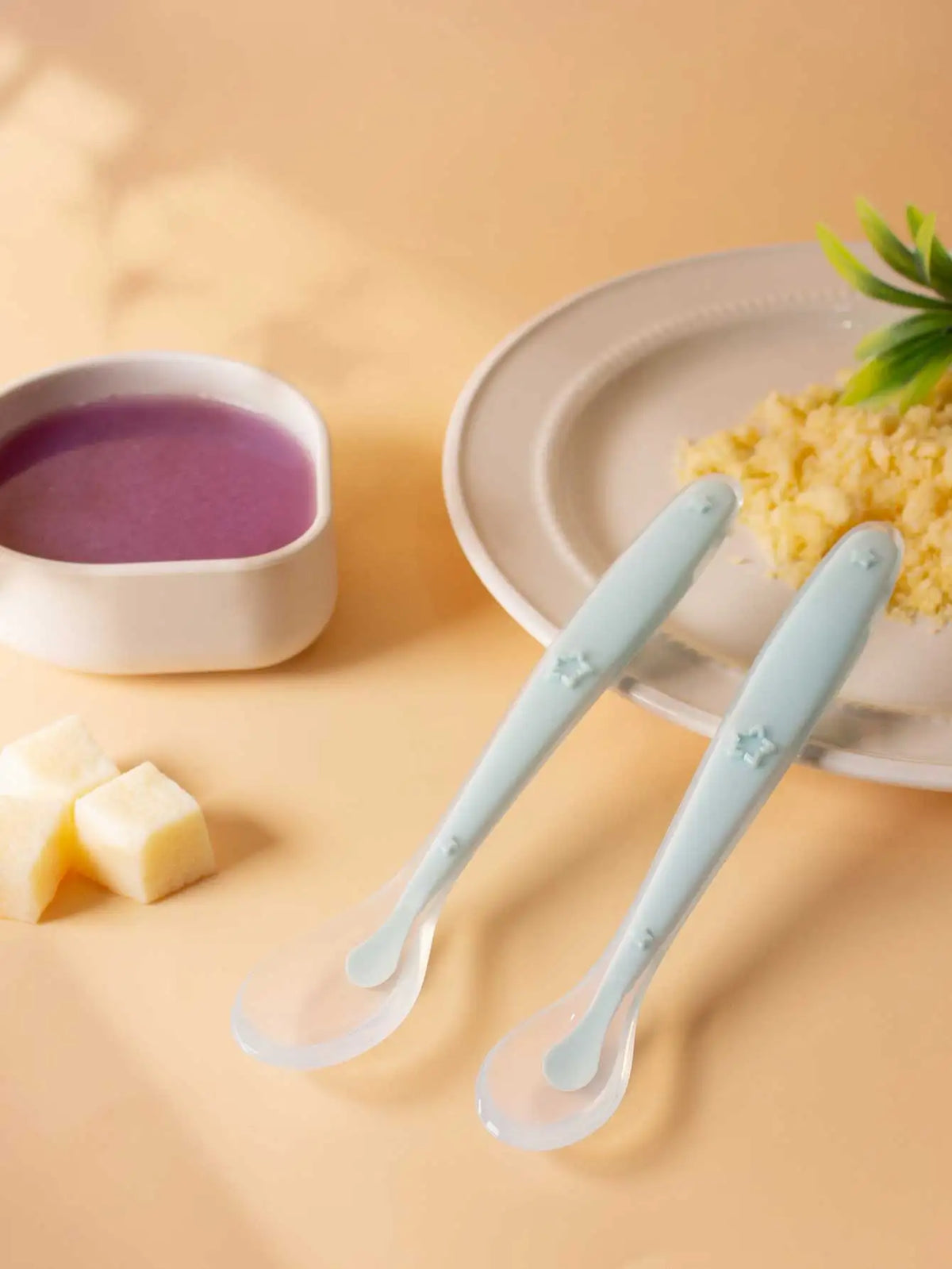 9 Colors Baby Silicone Spoon Learning Spoon Star Pattern Large Small Spoon Set Soft Silicone Feeding Spoon Training Baby Reborn