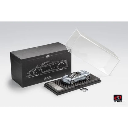 HEC LCD 1:64 Lamborghini Little Bull STO Cast Iron Alloy Model, Boys' Holiday Gift, Adult Collection Decoration Item.