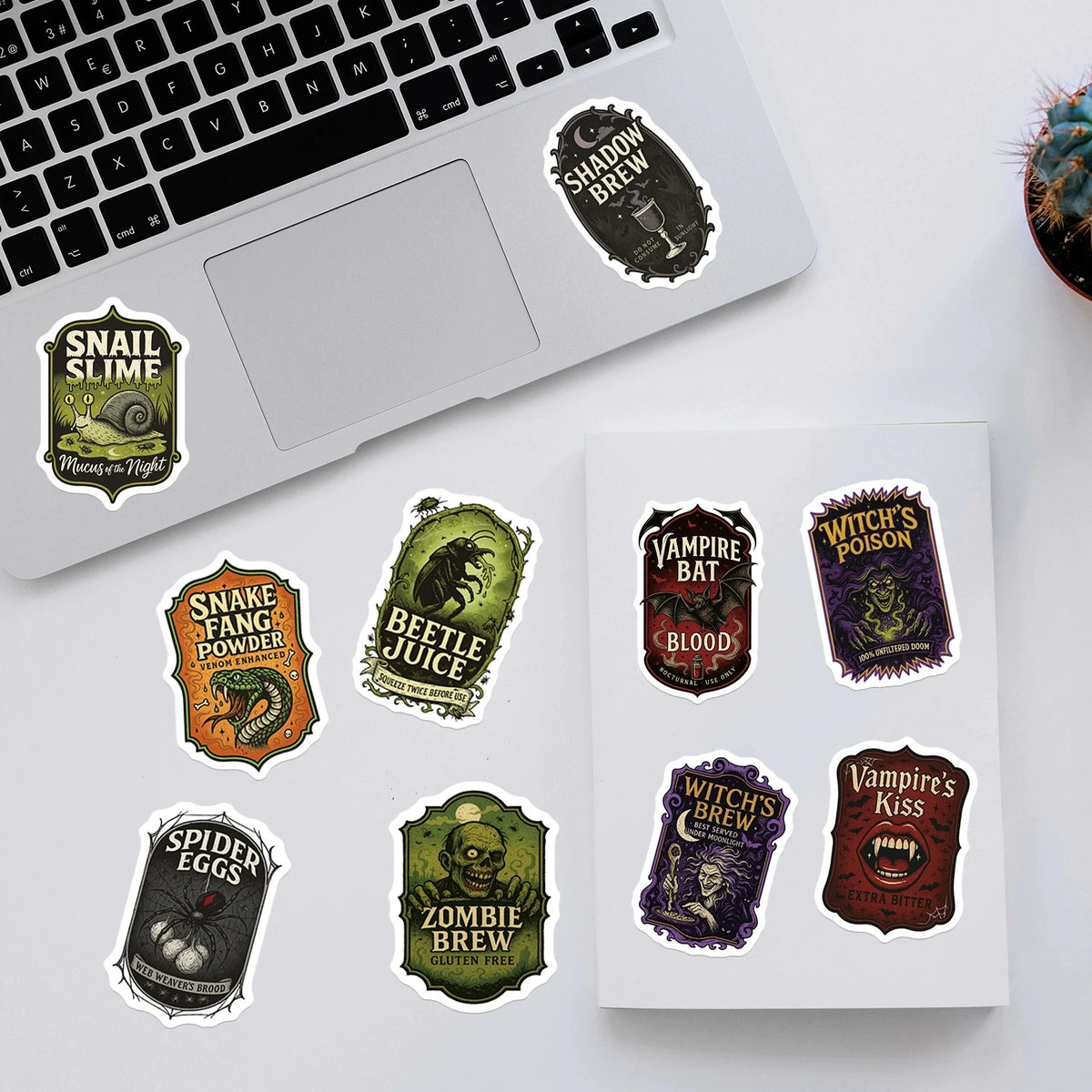 50PCS Cartoon Halloween Label Graffiti Stickers Water Cup Waterproof Decorative Stickers Halloween Bottle Stickers
