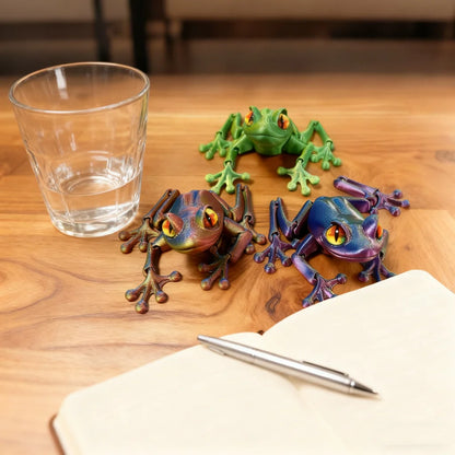 3D Printed Frog Statue, Flexible 3D Printed Animal, Fidget Action Figures for Home Office Desk Decor