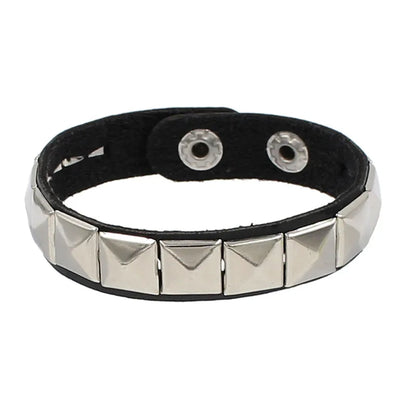 Punk Fashion Men Black Cuff Leather Bracelet Wristband Metal Rivets Stud Charm 80s Wrap Bangle for Women Rock Gothic Jewelry