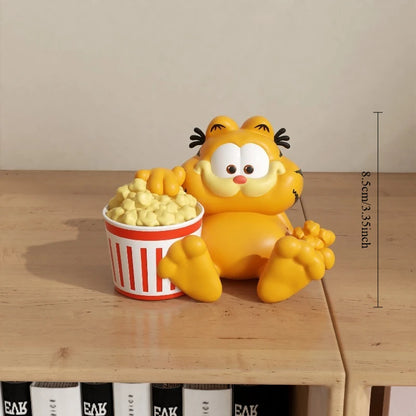 2026 Hot New Cute Style 8.5Cm Garfields Family Peripherals Desktop Ornament Collectible Figure Model Toys Birthday Gifts