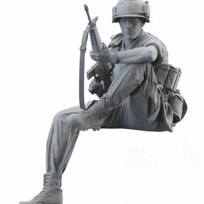 1/16 Scale Die-Cast Resin Figure Model Kit Vietnam War US Army Infantry Sitting Position Unassembled and Unpainted