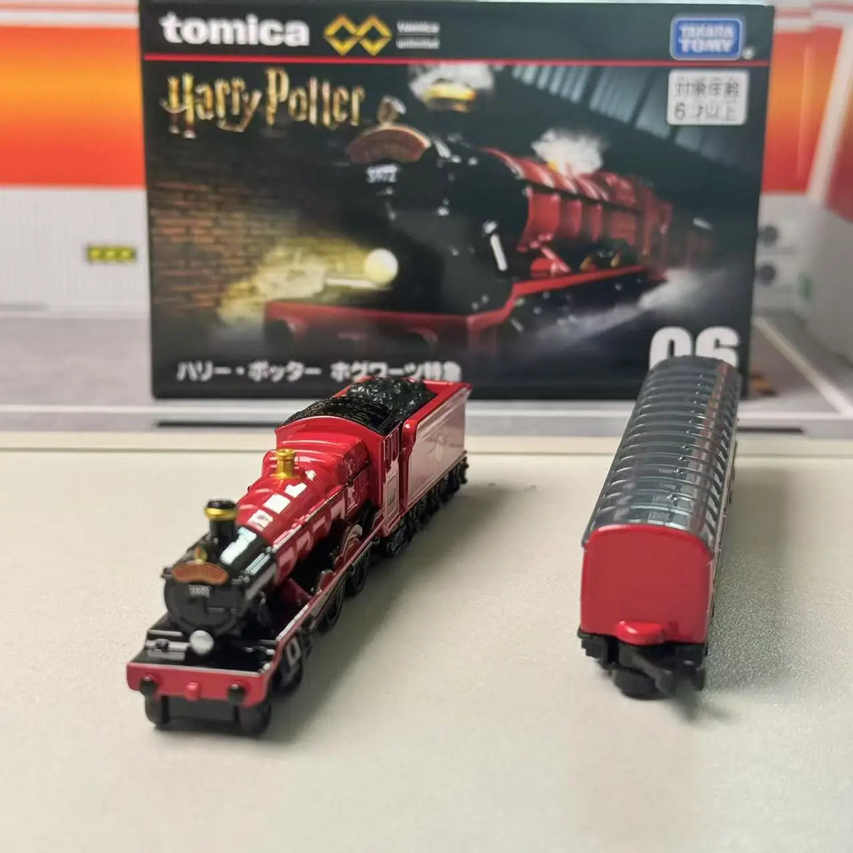 Takara Tomy Tomica Premium Unlimited 06 Harry Potter Hogwarts Express Alloy Vehicle Diecast Metal Mode Collection Display Toy