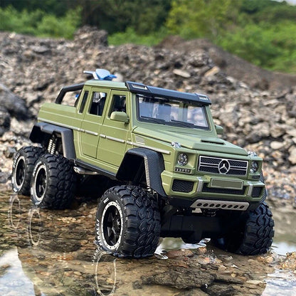1:28 G63 G65 6*6 Big Tyre Alloy Pickup Car Model Diecast & Toy Metal Off-Road Vehicles Car Model High Simulation Childrens Gift