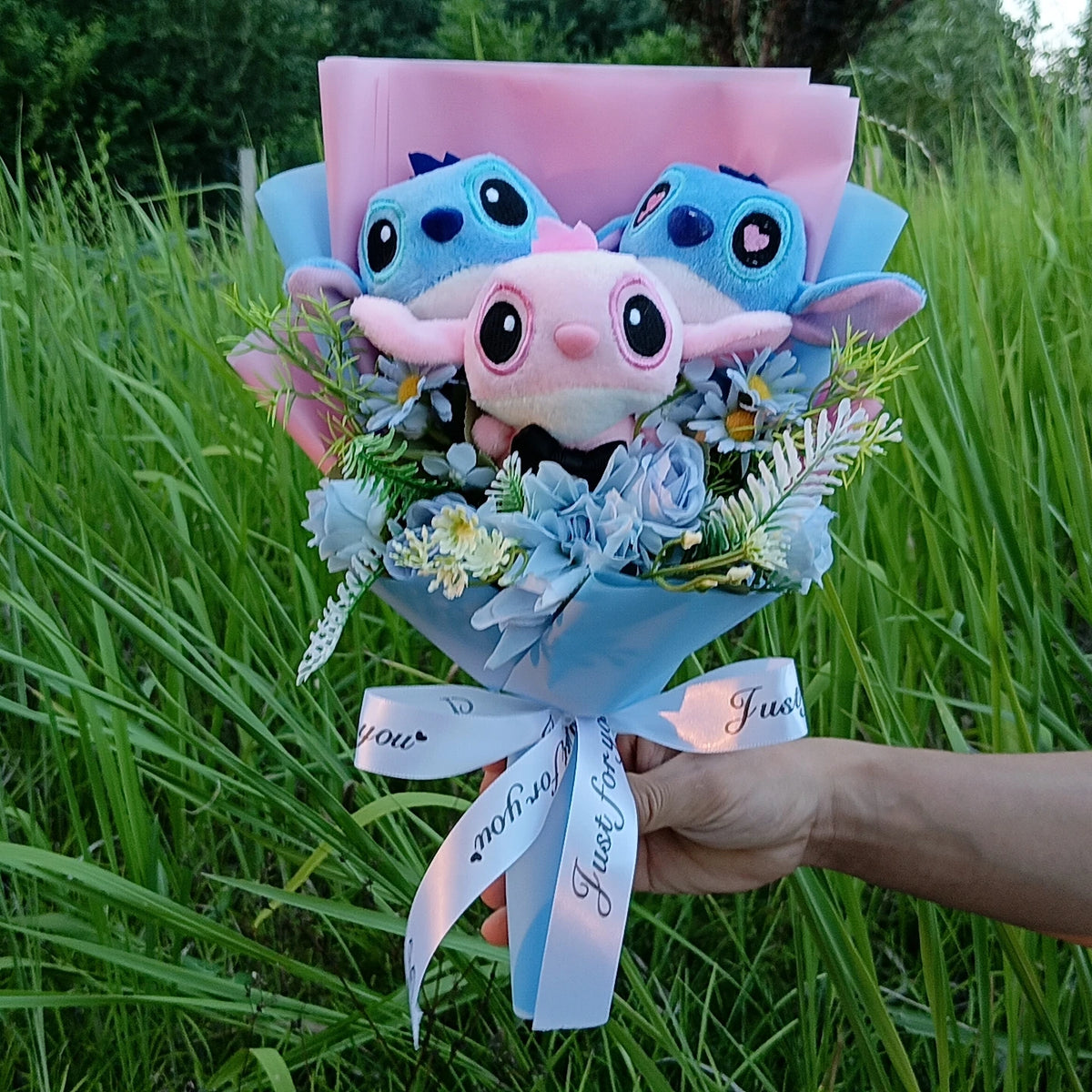 Cartoon Winnie the Pooh Pig Plush Bouquet Handmade Flower Bouquet Plush Doll Wedding Graduation Valentine Christmas Birthday Gif