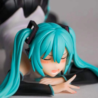 【C4 STUDIO】9cm/3.54 Inch Anime Hatsune Miku GK Figure Standing Statue Desktop Ornament Collectible Model Toy Gift
