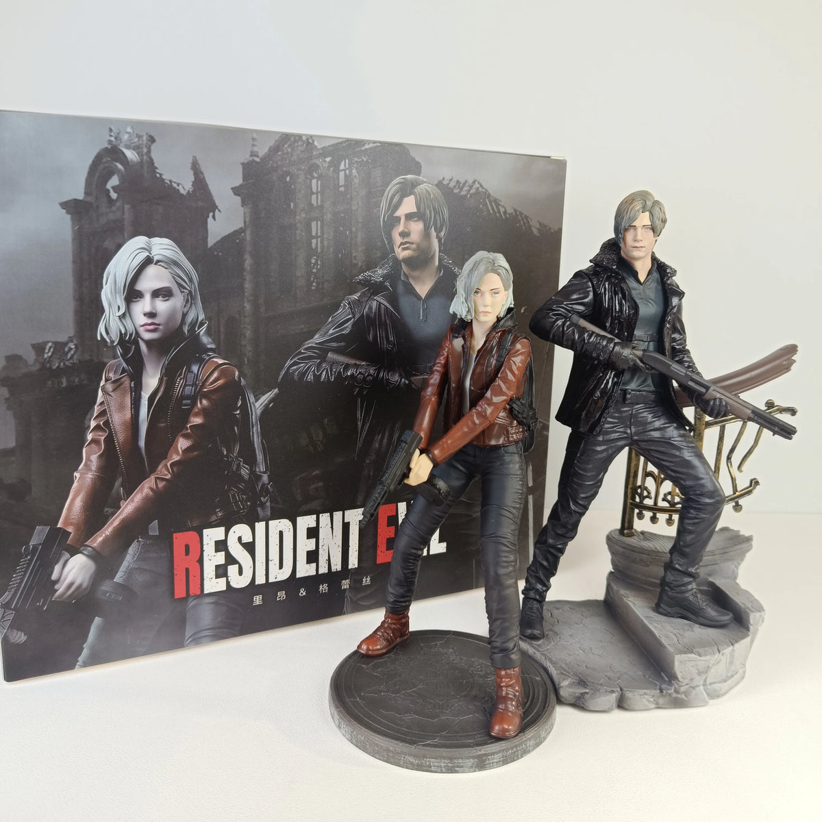 21cm Resident Evil Action Figures Leon And Grace GK Statue Decorative Figures