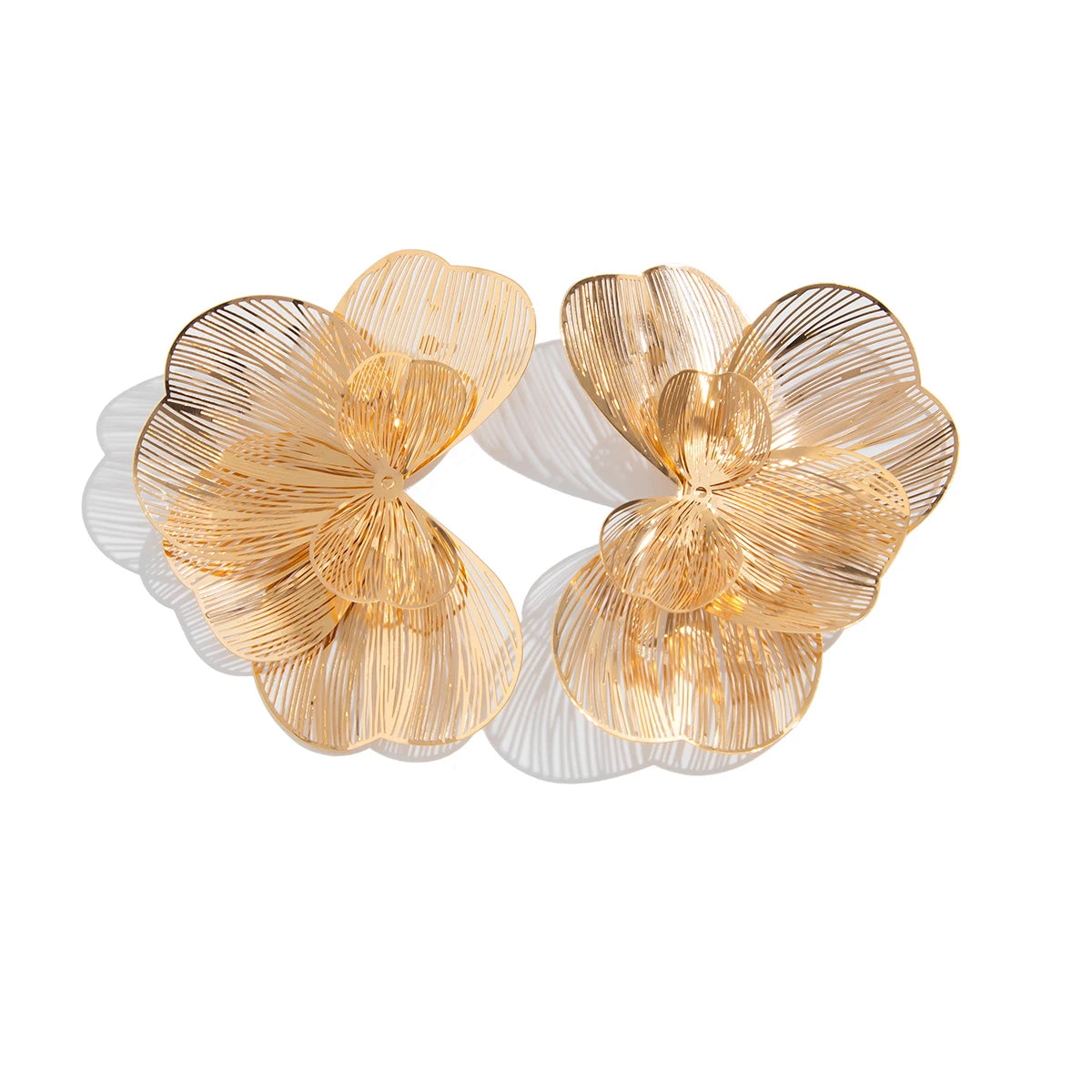 Ingemark Creative Chic Petal Flower Stud Earrings for Women Trendy Wed Bridal Gold Color Piercing Earring Daily Jewelry Gifts