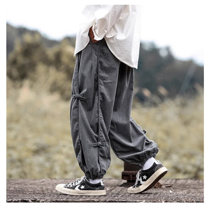 New Chinese Style Hanfu Cargo Pants Man Outdoor Buckle Design Stereo Clipping Japanese Casual Pants Elastic Waist Hallen Pants
