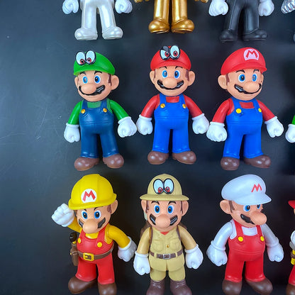 12cm Cartoon Dolls Model Anime Figures  Creative Collectible Model Toys Birthday Gift