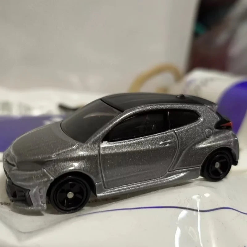 New In Stock Tomy Tomica No.89 Toy Ota Gr Yaris Pressure Cast Alloy Car Creative Toys Hobby Model Collectable Ornament Fans Gift