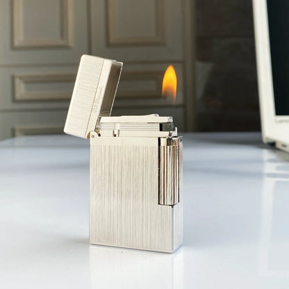 Windproof Lighter with Bright Sound for Men, Retro Cigarette Gift, Brass Shell, New