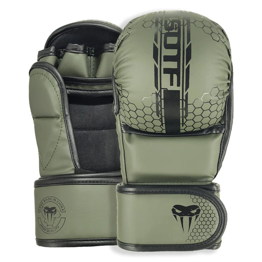 Unisex Venomous Snake MMA Black Boxing Gloves for Muay Thai Kickboxing Fierce Fighting Sanda Pads Boxing Boxe MMA Sports Gear