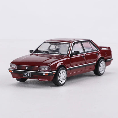 DCT 1:64 505 Sedan Alloy Model Car