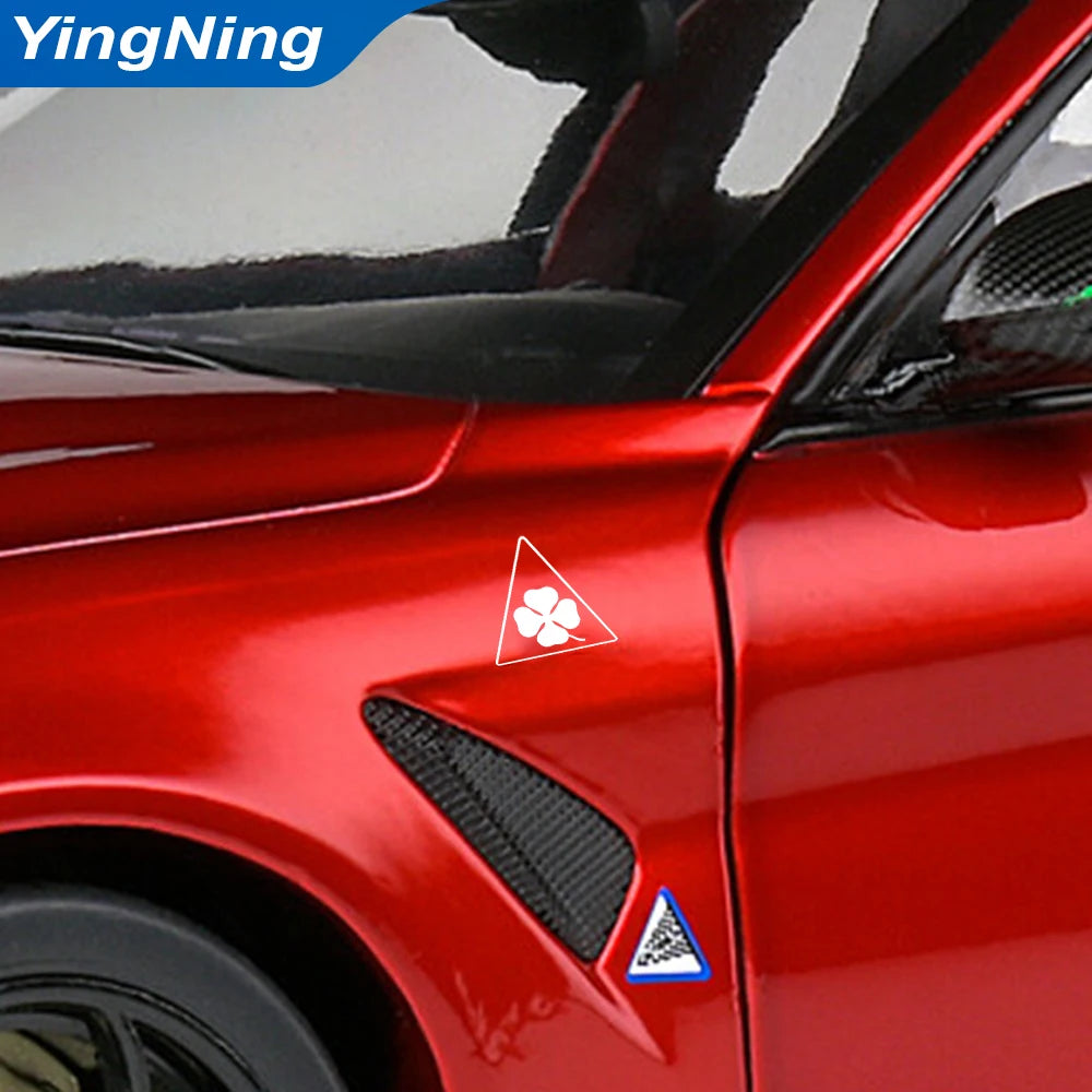 2PCS Car Sticker Body Fender Four Leaf Clover Reflective Decal Vinyl for Alfa Romeo 159 147 156 166 Giulietta Giulia Mito Spider