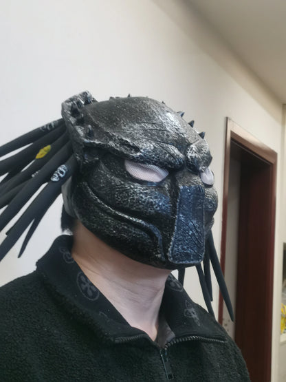 Alien Hunter Mask Iron Blood Warrior Mask Terror Latex Headset Halloween Masks Alien Monster Hunter Cosplay Masque Alien Warrior